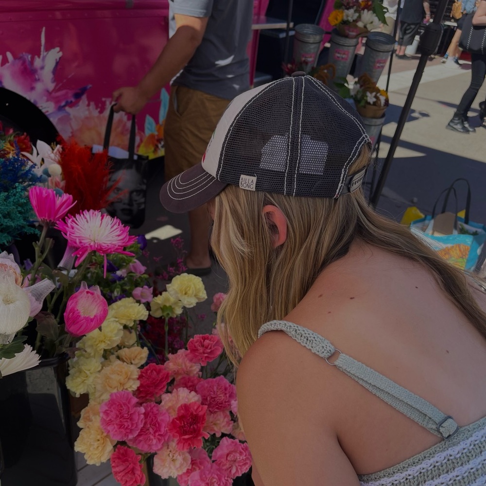 Meet your Posher, Avery